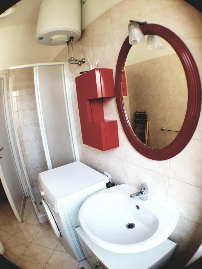 Pastels Rooms โรม ภายนอก รูปภาพ