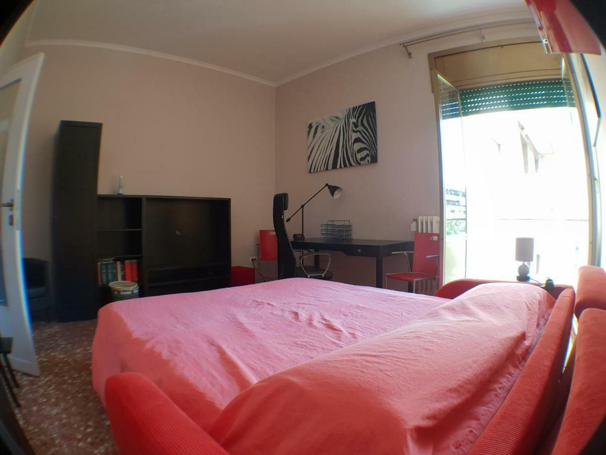 Pastels Rooms โรม ภายนอก รูปภาพ